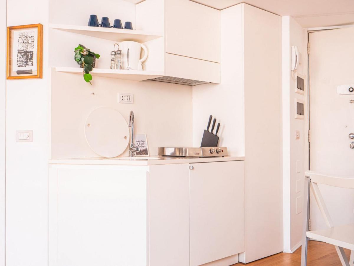 The Best Rent - Apartment Close To Navigli Mailand Exterior foto
